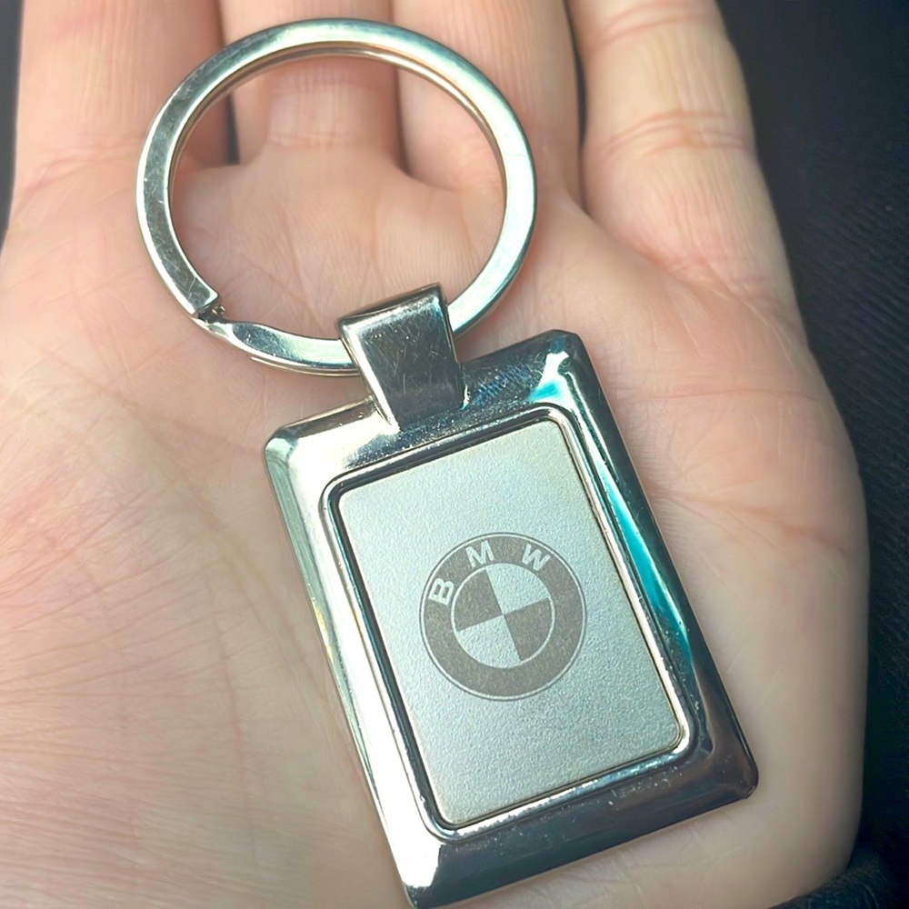 BMW Silver Key Chain - Picture 3 of 4